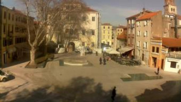 Imagen de vista previa de la cámara web Zadar - Trg Petra Zoranića